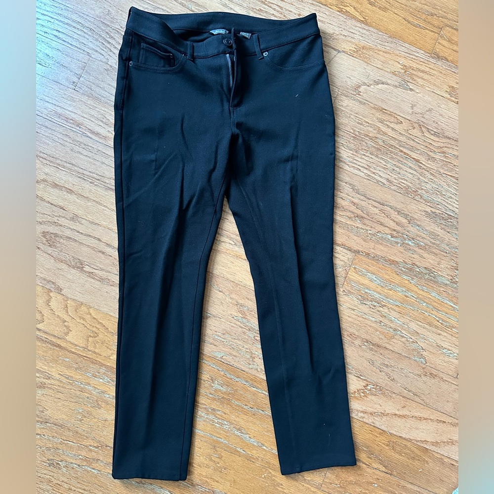 Eddie Bauer women’s black stretchy trousers
